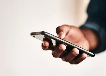 Online Gigs You Can Do With Your Phone